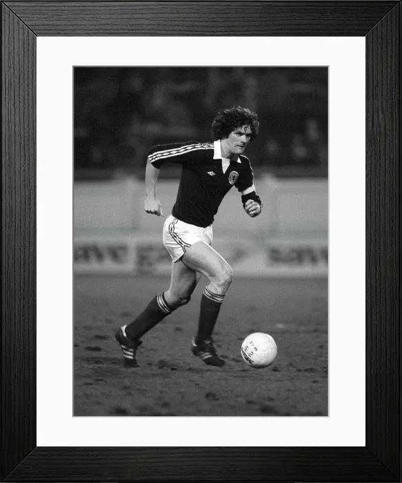 Framed Print : Football - England v Scotland U21 1980