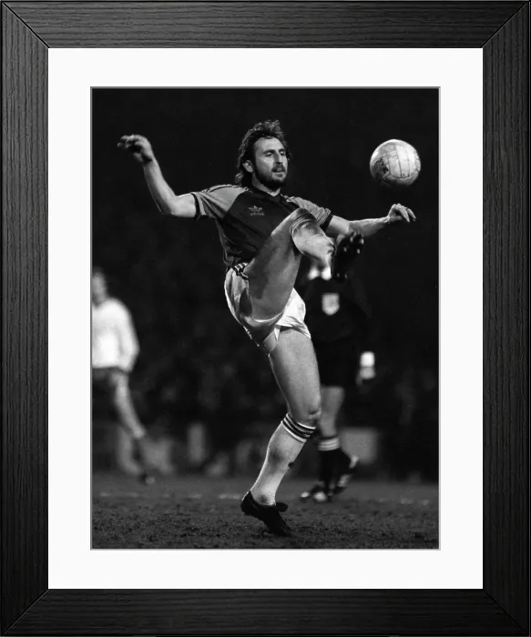 Framed Print : West Ham v Dinamo Tbilisi - European Cup Winners Cup 1981 Framed Print : West Ham v Dinamo Tbilisi - European Cup Winners Cup 1981