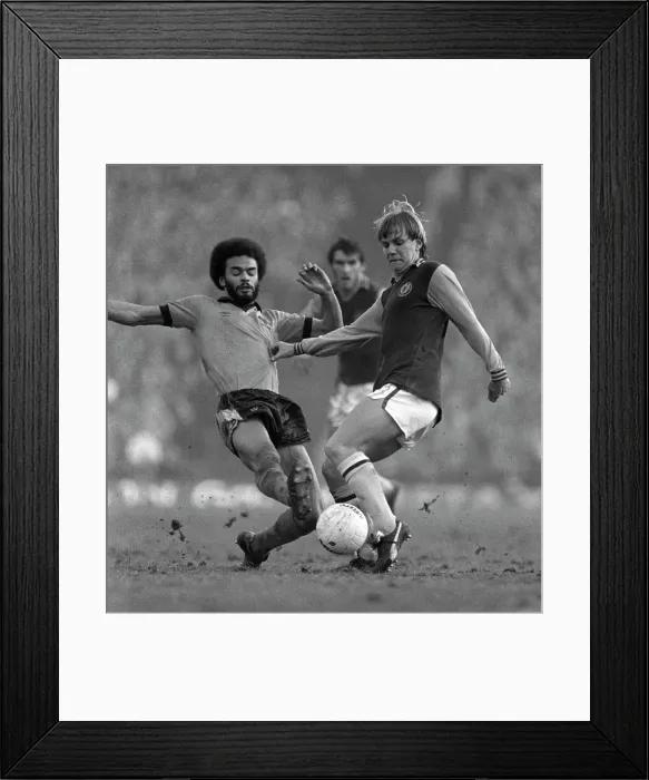 Framed Print : Wolves v Aston Villa - Football League February 1981 Framed Print : Wolves v Aston Villa - Football League February 1981