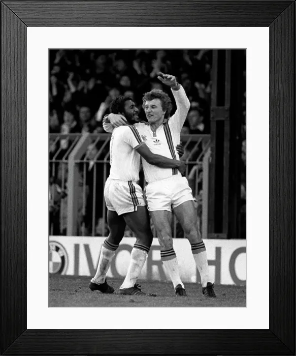 Framed Print : Football League Division 2 - Luton v Blackburn 1981 Framed Print : Football League Division 2 - Luton v Blackburn 1981
