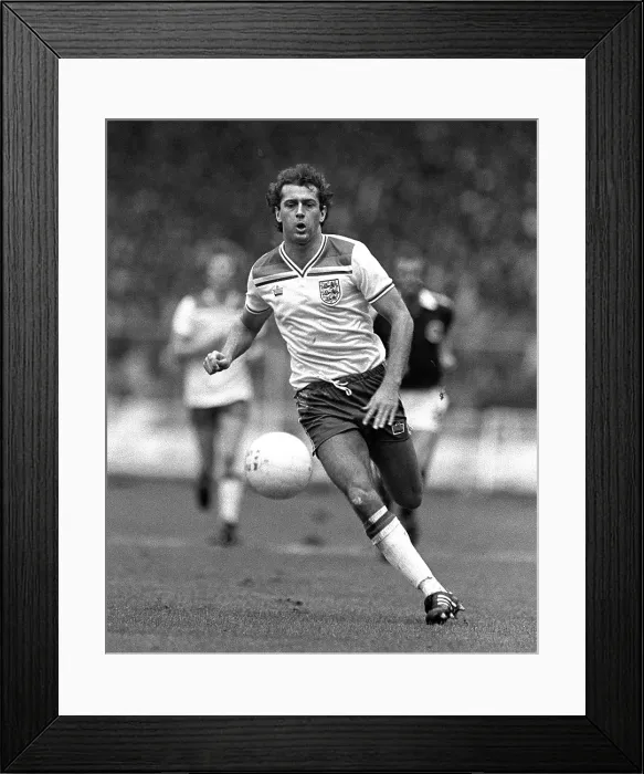 Framed Print : England v Scotland Framed Print : England v Scotland