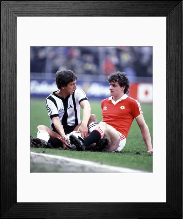 Framed Print : Notts County v Man United 1982 Framed Print : Notts County v Man United 1982