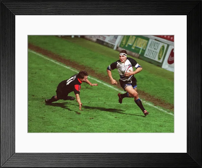 Framed Print : Saracens v Bath