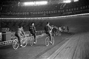 Monochrome Prints: Six Day Cycling Antwerp