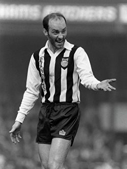Grimsby v West Ham
