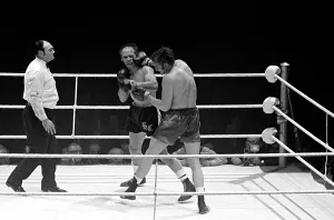 Monochrome Prints: Henry Cooper v Joe Bugner