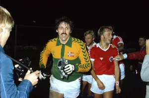 : Norway v England